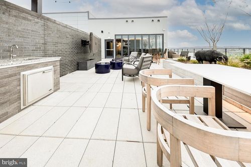 apt-205-70 N St Se, WASHINGTON, DC, 20003-4893 | Card Image