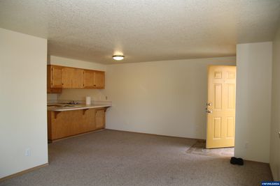 442 Olson Dr, House other with 3 bedrooms, 2 bathrooms and null parking in Jefferson OR | Image 3