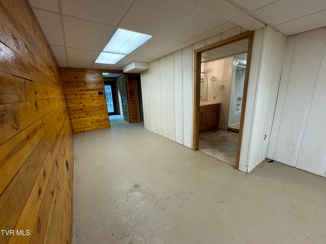2401 Egan Rd, House other with 4 bedrooms, 3 bathrooms and null parking in Big Stone Gap VA | Image 53