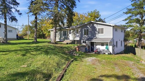 52 West Washburn Street, New London, OH, 44851 | Card Image