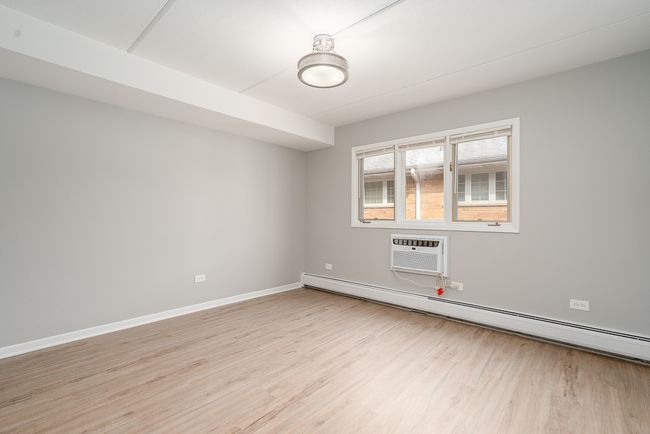 APT-2 - 21 S Waiola Ave, Condo with 2 bedrooms, 1 bathrooms and 1 parking in La Grange IL | Image 14
