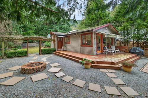 1309 Oceanview Rd, Bowen Island, BC, V0N1G1 | Card Image