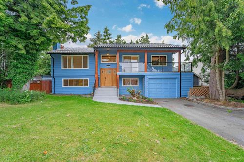 5261 9a Ave, Delta, BC, V4M1X3 | Card Image