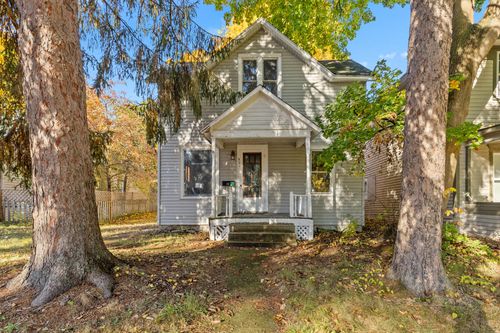 521 N Michigan Ave, Big Rapids, MI, 49307-1419 | Card Image