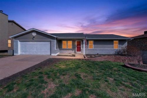 2121 Blossom Ln, Arnold, MO, 63010-2561 | Card Image