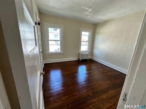 2nd-floor-15-17 Beacon St, Hartford, CT, 06105 | Card Image