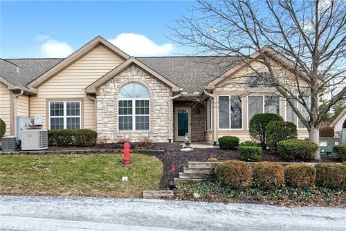 41 Villa Pointe Dr, Springboro, OH, 45066-8308 | Card Image