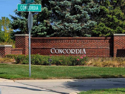 30596 Sabrina Ct, Chesterfield, MI, 48051-1252 | Card Image