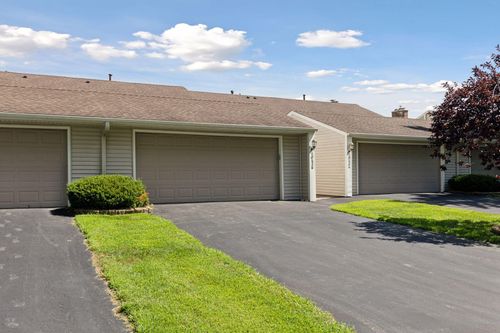 10436 Yorktown Ln N, Maple Grove, MN, 55369-2857 | Card Image