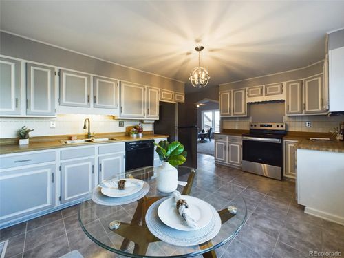 545 Date St, Hudson, CO, 80642-5061 | Card Image