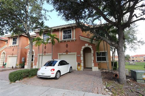 15315-15315 Sw 31st Ter, Miami, FL, 33185-4894 | Card Image