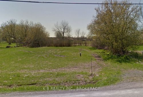 4300 County Rd, Yarker, ON, K0K3N0 | Card Image