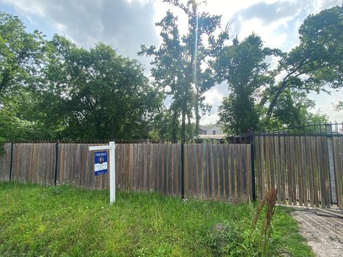 9417 Pembrook St, Houston, TX, 77016-4907 | Card Image
