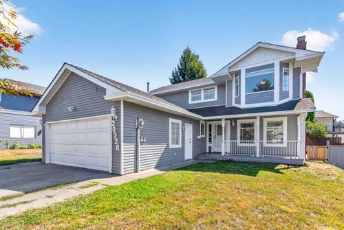 20328 Dale Dr, Maple Ridge, BC, V2X8V6 | Card Image