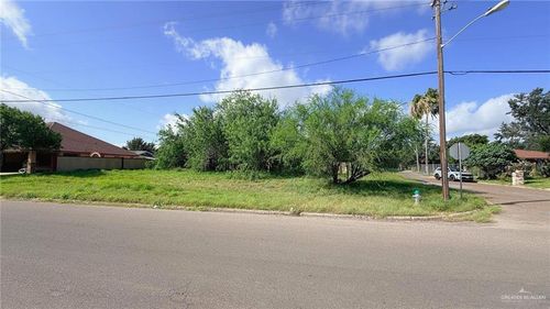 124 N Viento Dorado Street, Mission, TX, 78572 | Card Image