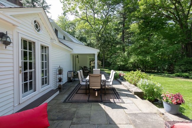 338 Highland St, House other with 4 bedrooms, 4 bathrooms and 6 parking in Weston MA | Image 35