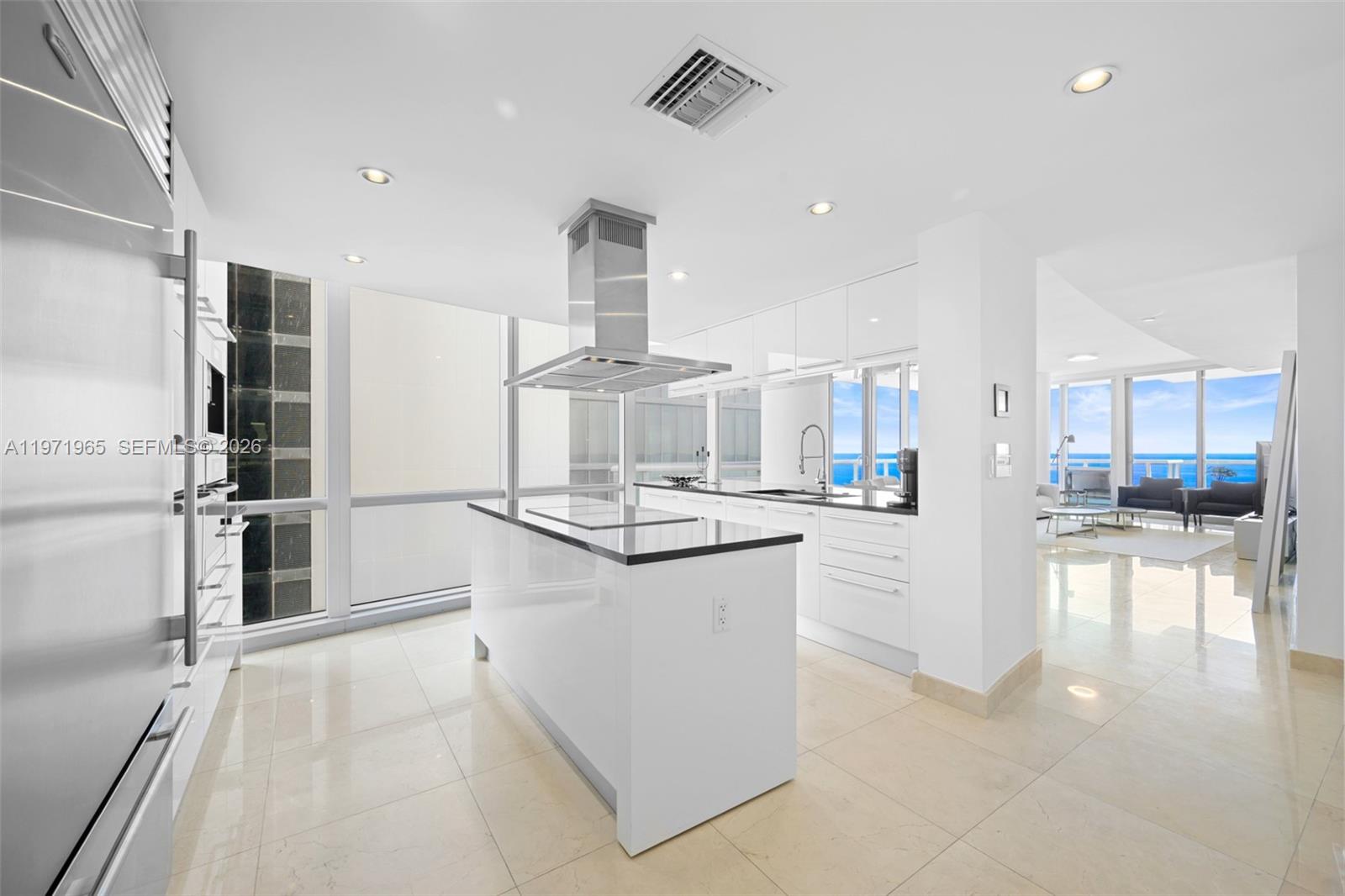 Residential in Sunny Isles Beach 5