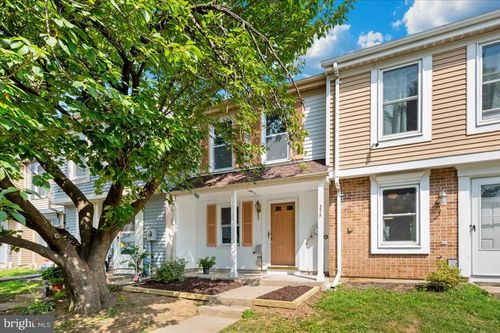 5819 Drawbridge Ct, FREDERICK, MD, 21703-8326 | Card Image