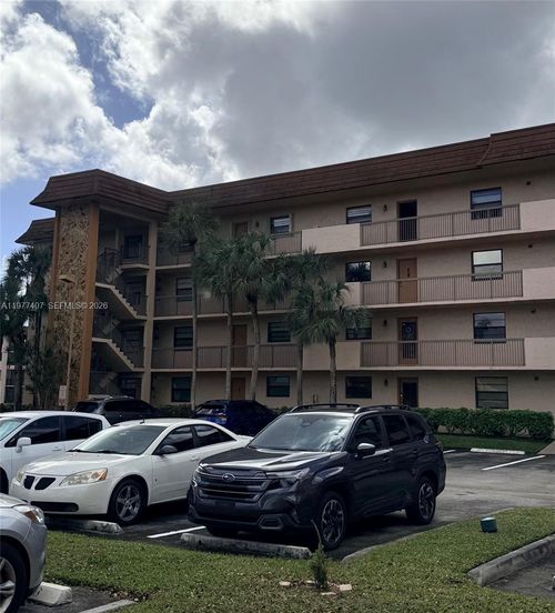 203-4940 E Sabal Palm Blvd, Tamarac, FL, 33319 | Card Image