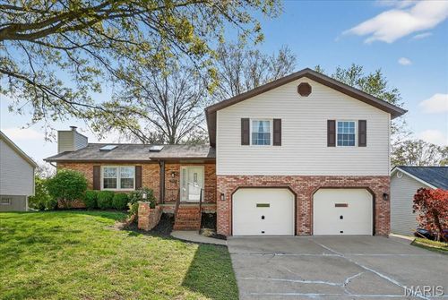 943 Meadowview Ln, Columbia, IL, 62236-1057 | Card Image