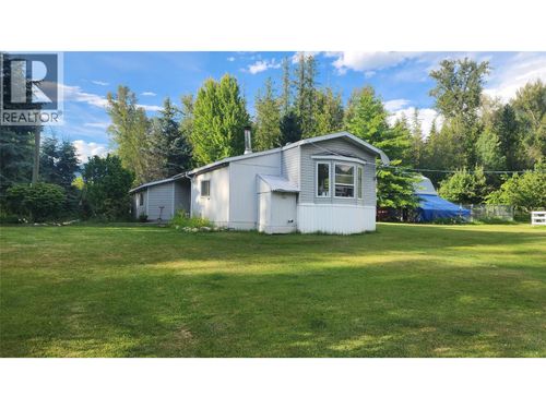 574 Mccormack Rd, Burton, BC, V0G1R0 | Card Image