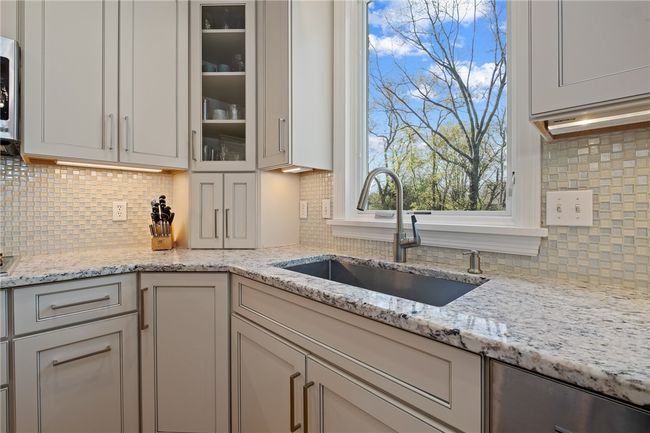 208 Gander Dr, House other with 4 bedrooms, 5 bathrooms and 3 parking in Wexford PA | Image 11