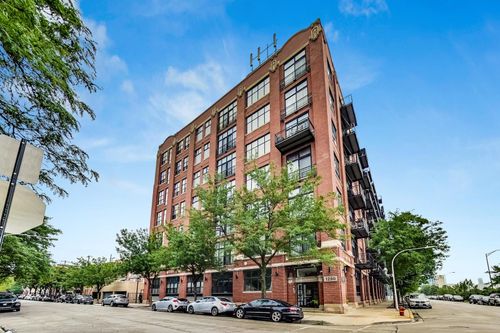 1a-1250 W Van Buren St, Chicago, IL, 60607-2820 | Card Image