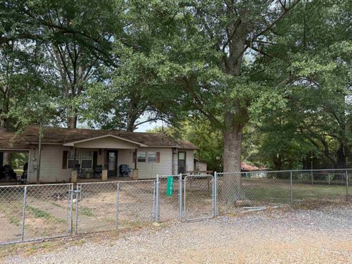 1791 Lodge St, Rockport, AR, 72104-2074 | Card Image