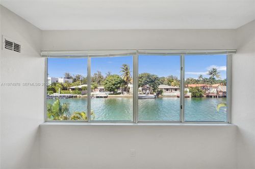 apt-9-1945 Calais Dr, MIAMI BEACH, FL, 33141-3555 | Card Image