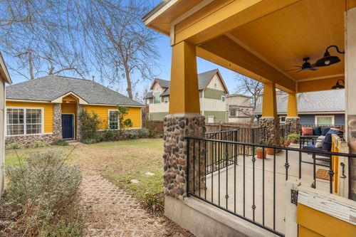 2931 E Martin Luther King Jr Blvd, Austin, TX, 78702-1655 | Card Image