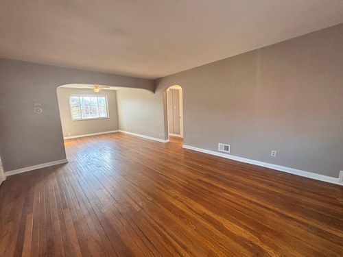 apt-c-34 N Hampton Rd, Columbus, OH, 43213-1042 | Card Image