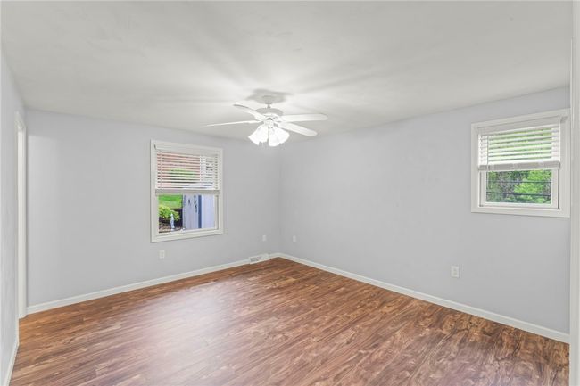 6001 Dashwood Dr, House other with 3 bedrooms, 3 bathrooms and 2 parking in Bethel Park PA | Image 16