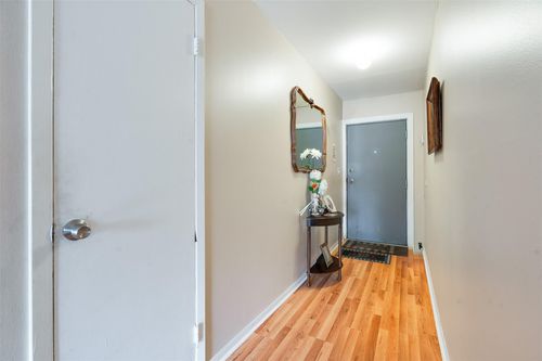 apt-416-26 Cooper Rd, Poughkeepsie, NY, 12603-1667 | Card Image