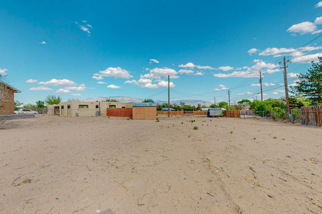 1104 Cielo Vista Del Sur, House other with 3 bedrooms, 2 bathrooms and null parking in Corrales NM | Image 33