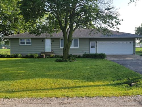 512 W 1st St, Minonk, IL, 61760-1406 | Card Image