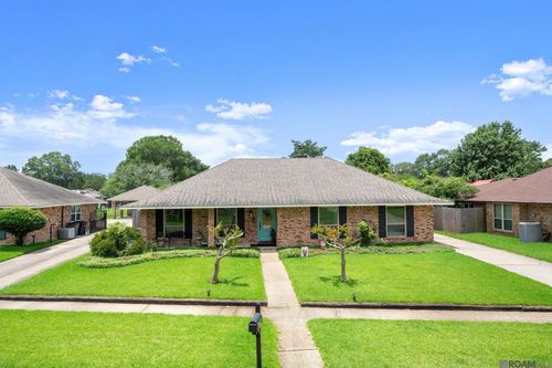 4920 Woodlyn Dr, Baton Rouge, LA, 70816-4751 | Card Image