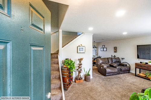 433 Freeway Dr, Napa, CA, 94558-5881 | Card Image