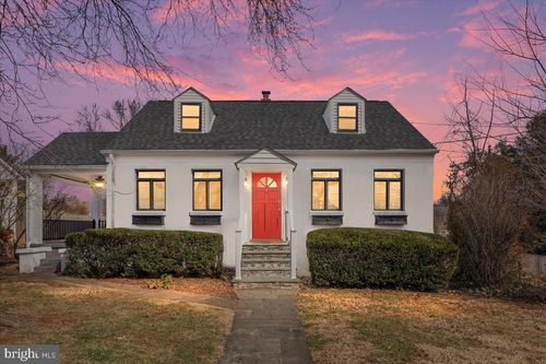 245 Jefferson St, WARRENTON, VA, 20186-3705 | Card Image