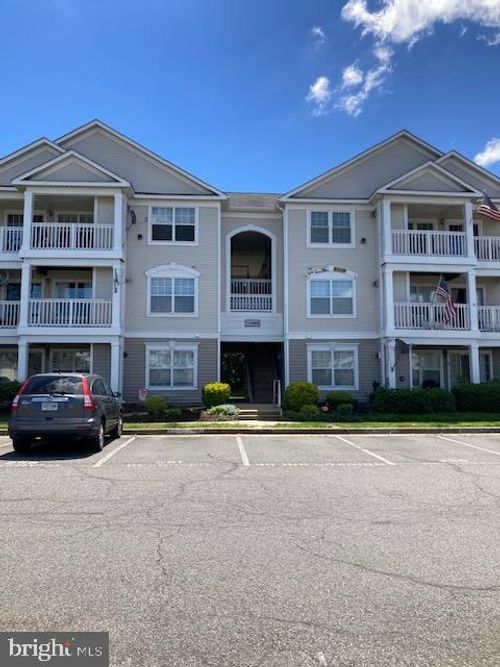 202-11009 Kinship Ct, MANASSAS, VA, 20109-7759 | Card Image