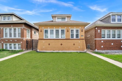 2543 N Newcastle Ave, Chicago, IL, 60707-2247 | Card Image