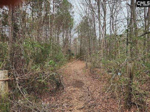 W on Giff St, Newberry, SC, 29108 | Card Image