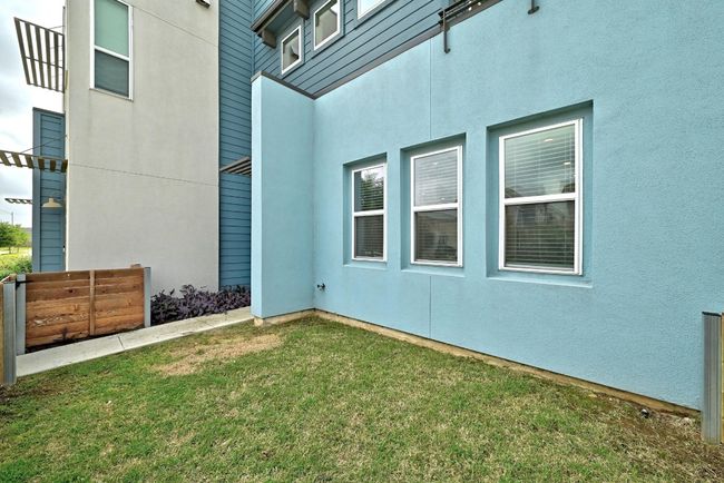 UNIT-101 - 9015 Cattle Baron Path, Condo with 3 bedrooms, 3 bathrooms and 4 parking in Austin TX | Image 39