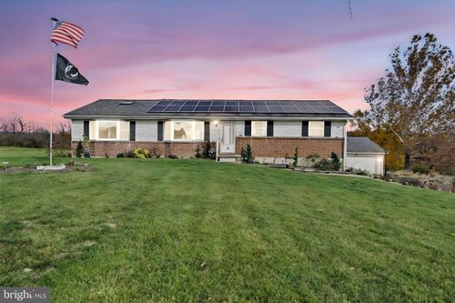 156 Manor Dr, MOHRSVILLE, PA, 19541-9710 | Card Image