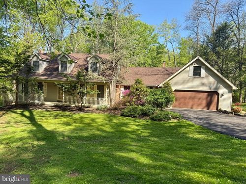 27 Doe Ridge Dr, Fleetwood, PA, 19522-9618 | Card Image
