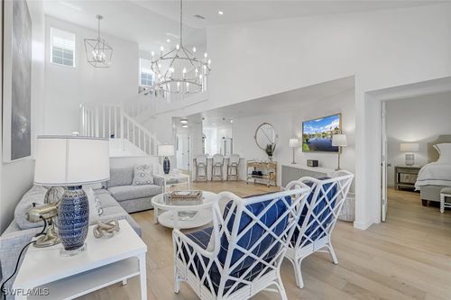 apt-m4-8345 Excalibur Cir, NAPLES, FL, 34108-7738 | Card Image