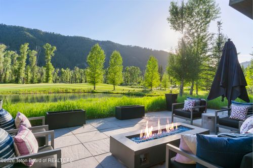 14185 S Tippet Trl, Jackson, WY, 83001-2597 | Card Image