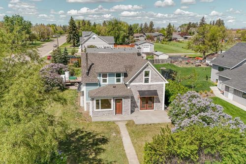 96S 100w, Raymond, AB, T0K2S0 | Card Image