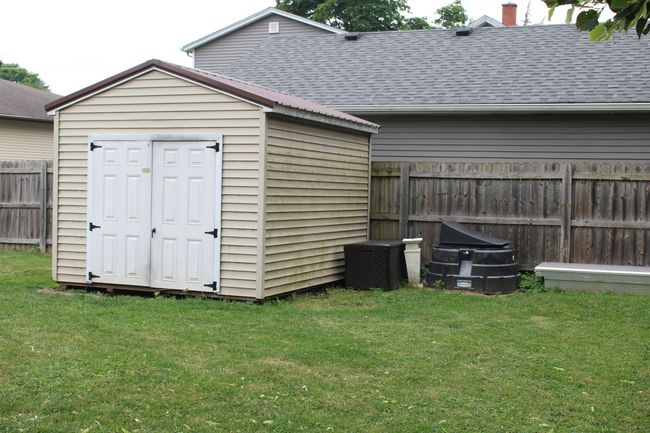 907 N Eddy St, House other with 3 bedrooms, 2 bathrooms and 6 parking in Sandwich IL | Image 39
