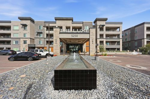 258-5250 E Deer Valley Dr, Phoenix, AZ, 85054-5715 | Card Image