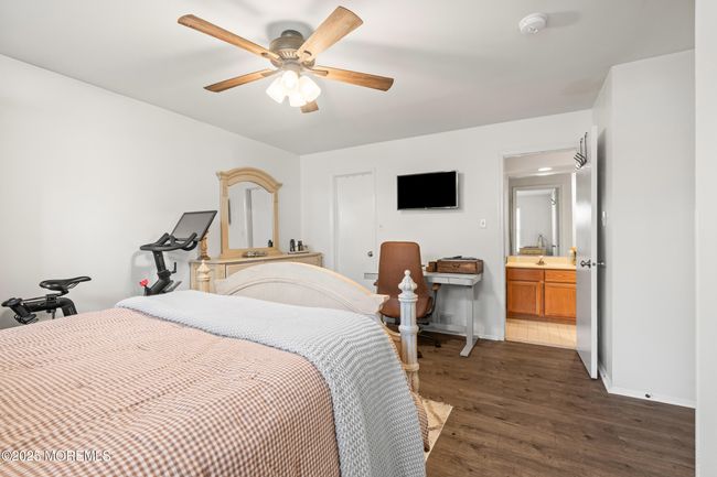 1-7 - 107 Wellington Ct, Condo with 2 bedrooms, 2 bathrooms and 1 parking in Manalapan NJ | Image 16